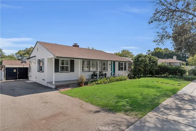 $1,399,950 | 2834 East Orange Grove Boulevard, Pasadena, CA 91107