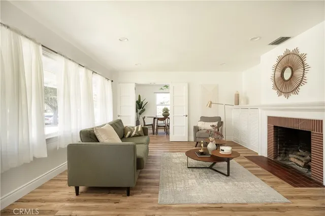 $1,399,950 | 2834 East Orange Grove Boulevard, Pasadena, CA 91107