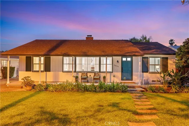 $1,399,950 | 2834 East Orange Grove Boulevard, Pasadena, CA 91107