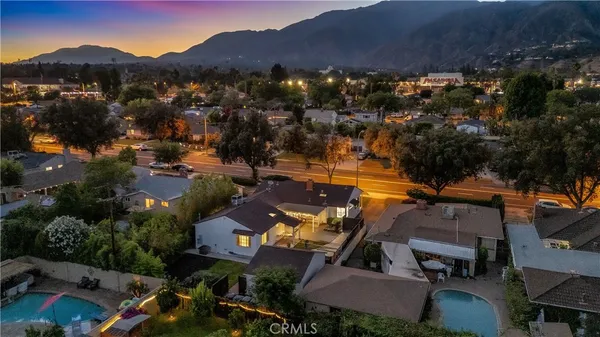 $1,299,950 | 2834 East Orange Grove Boulevard, Pasadena, CA 91107