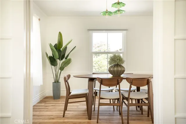 $1,399,950 | 2834 East Orange Grove Boulevard, Pasadena, CA 91107