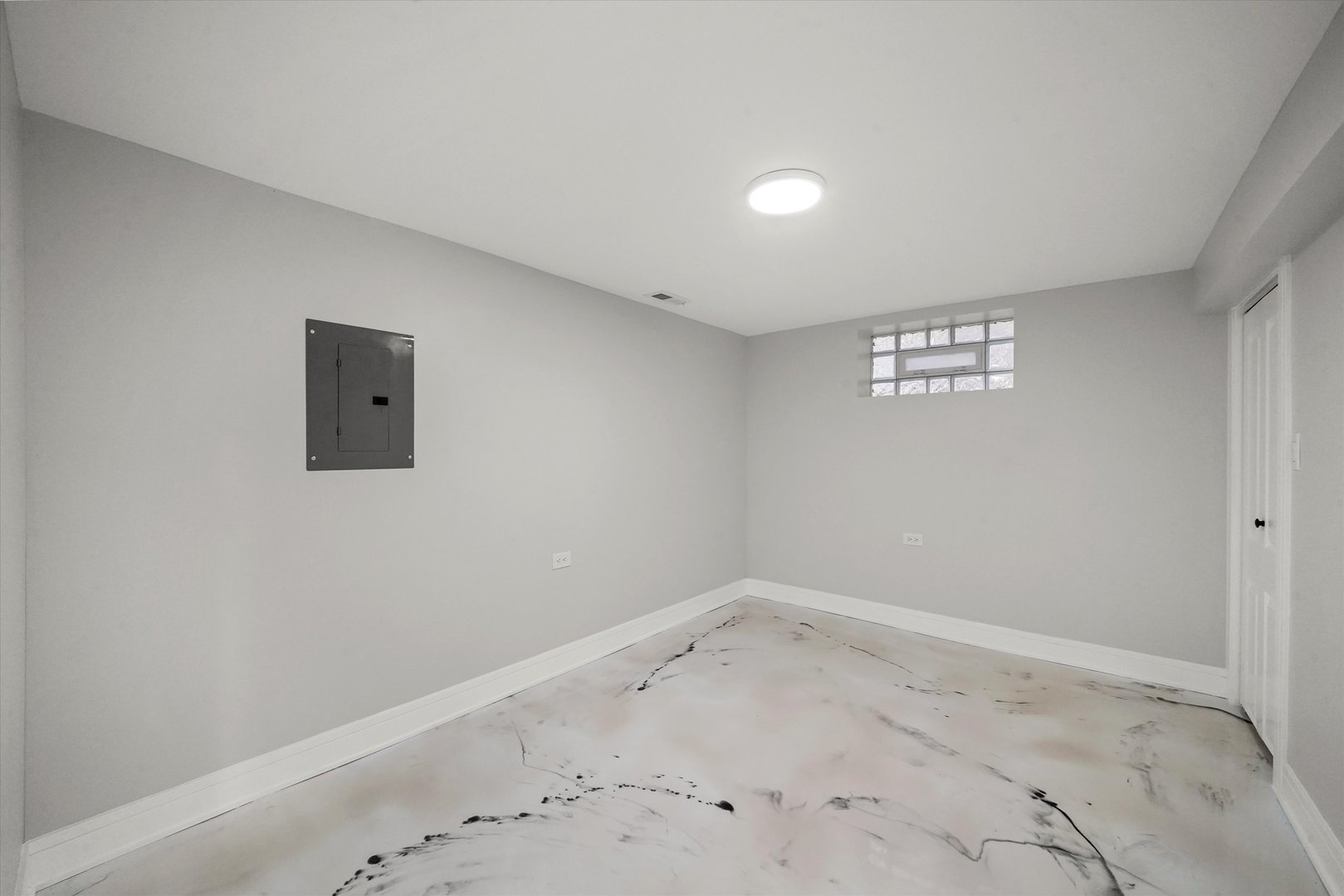 9143 South Wabash Avenue Chicago, IL 60619 - Photo 15 of 24