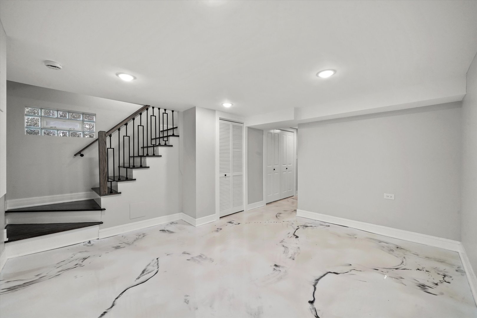 9143 South Wabash Avenue Chicago, IL 60619 - Photo 9 of 24