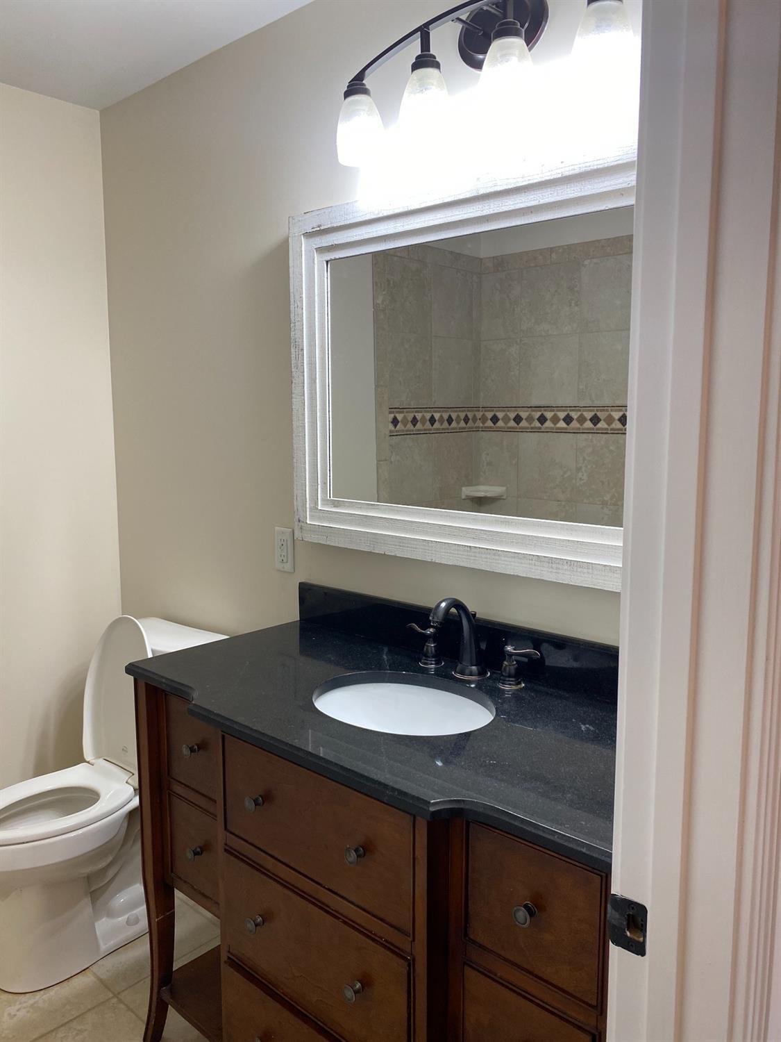6804 Yankee Road Middletown, OH 45044 - Photo 20 of 25