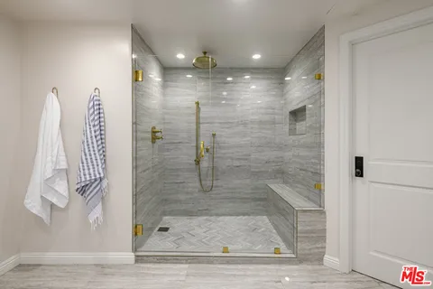 $1,649,999 | 10550 Wilshire Boulevard, Unit 505, Los Angeles, CA 90024