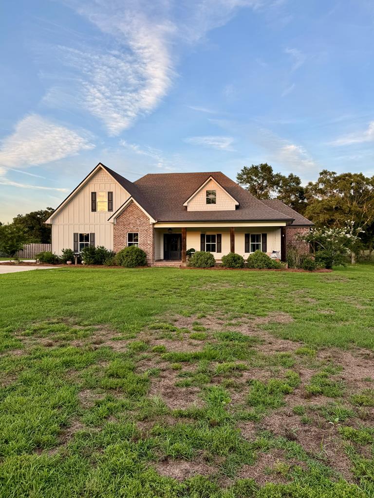 1213 South Co Road Slocomb, AL 36375 - Photo 1 of 21 Main View