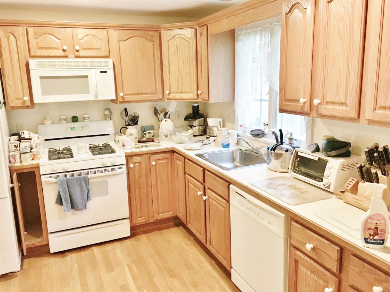 19 Lillian Road Hyannis, MA 02601 - Photo 5 of 13 Additional Photo