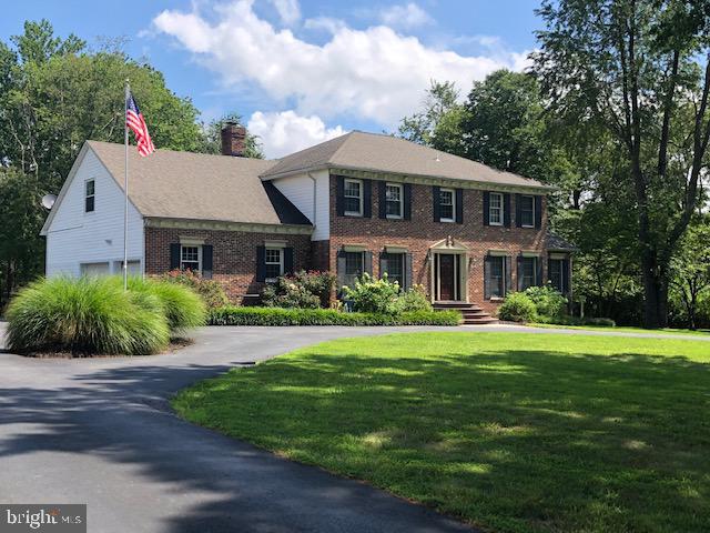 16610 Gaines Road Broad Run, VA 20137 - Photo 1 of 27 House Front