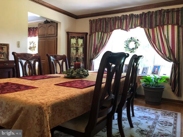 16610 Gaines Road Broad Run, VA 20137 - Photo 13 of 27 Dining Room