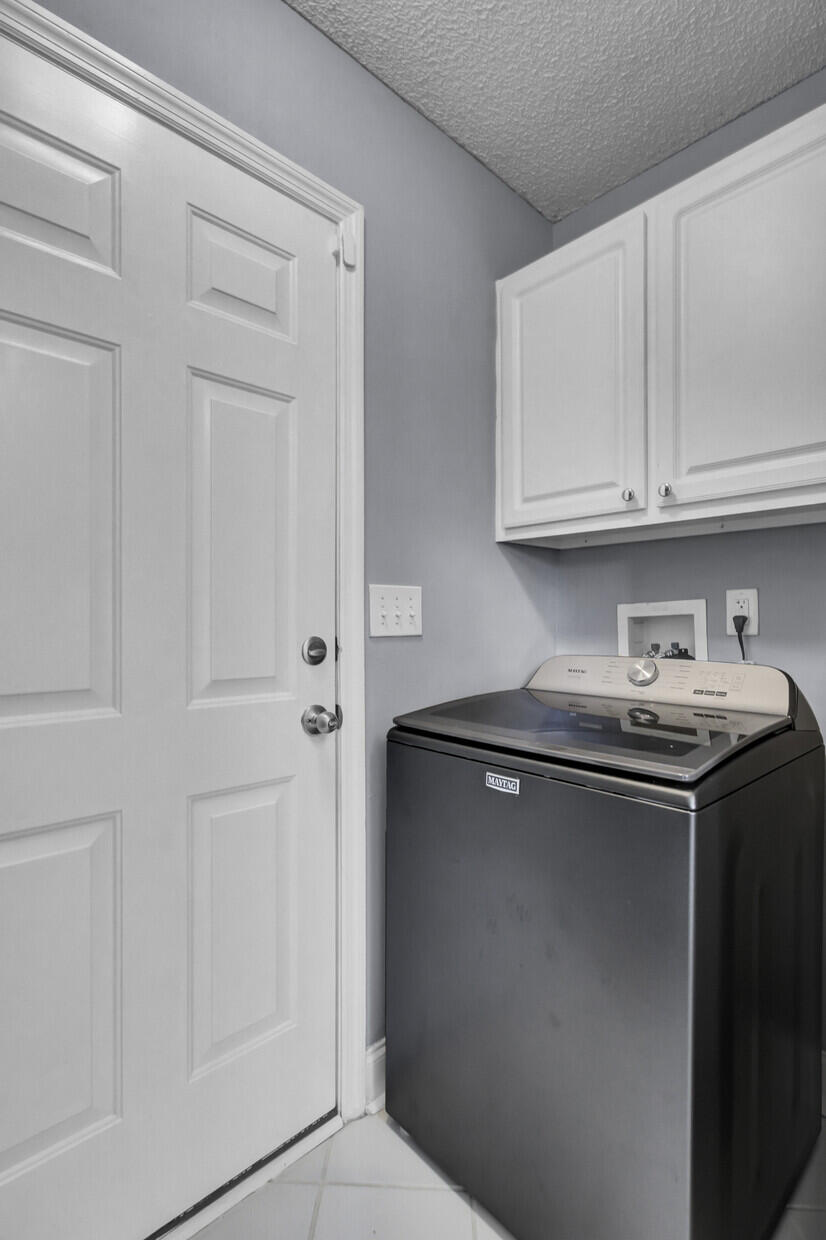 1210 Raptor Drive Hanahan, SC 29410 - Photo 15 of 29 17_17_mls