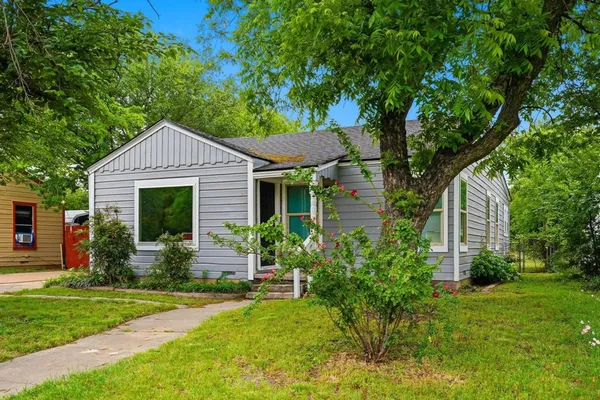 $2,800 | 1209 Kirkwood Street, Abilene, TX 79603