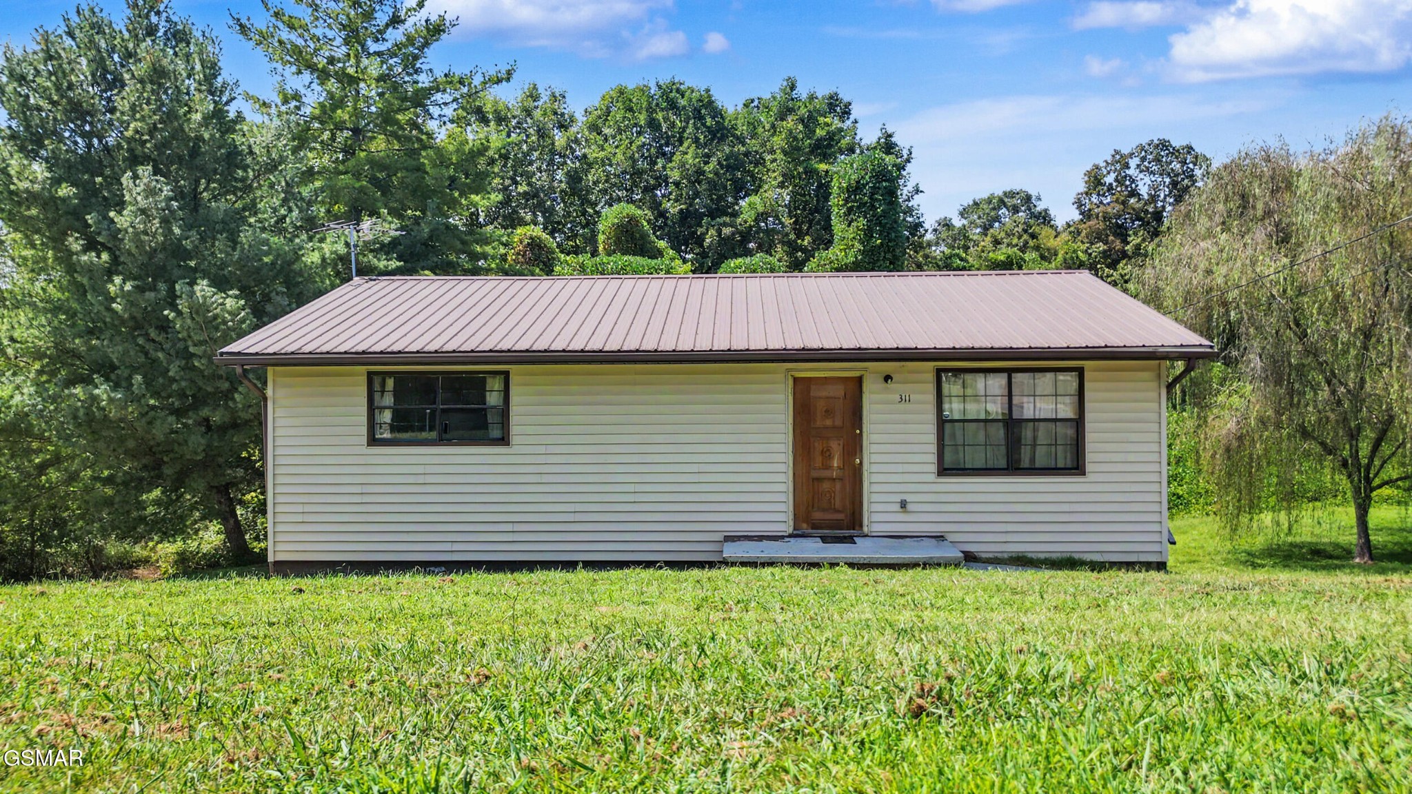 311 Shag Road Newport, TN 37821 - Photo 2 of 26 Gallery Image 2