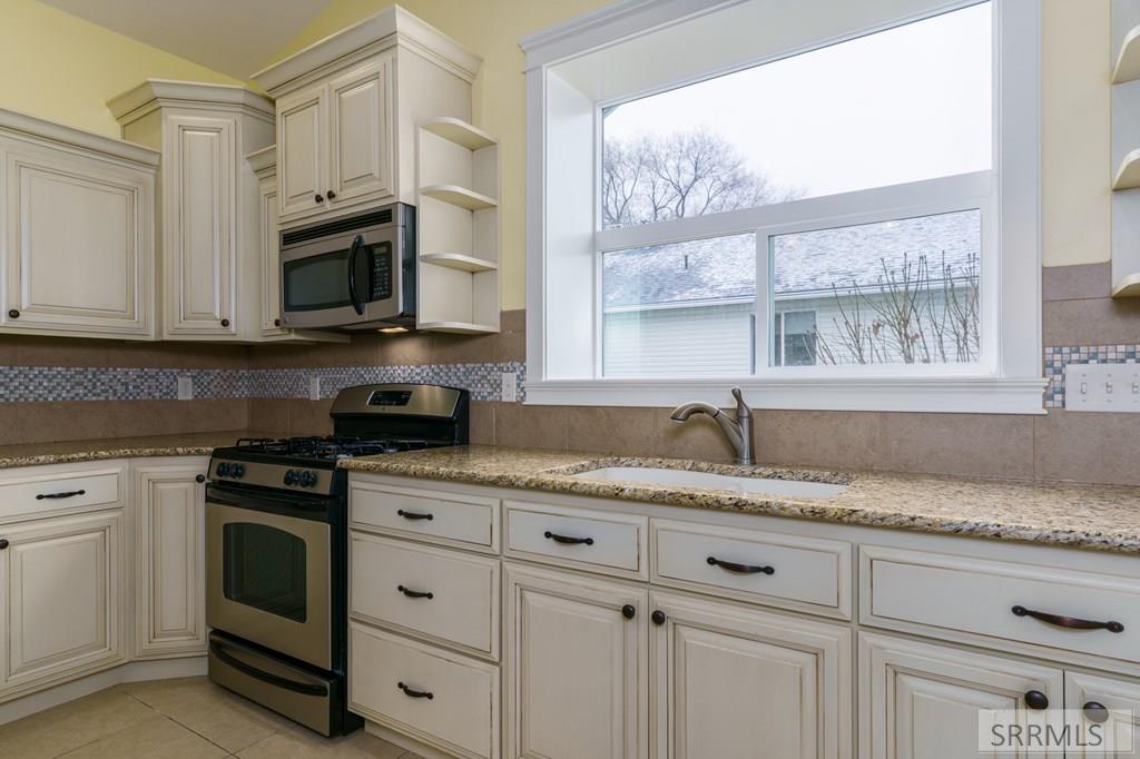 399 Adams Street Chubbuck, ID 83202 - Photo 19 of 64