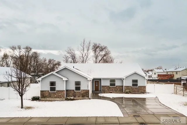 $415,000 | 399 Adams Street, Chubbuck, ID 83202