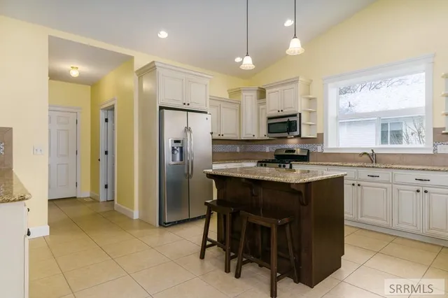 $415,000 | 399 Adams Street, Chubbuck, ID 83202