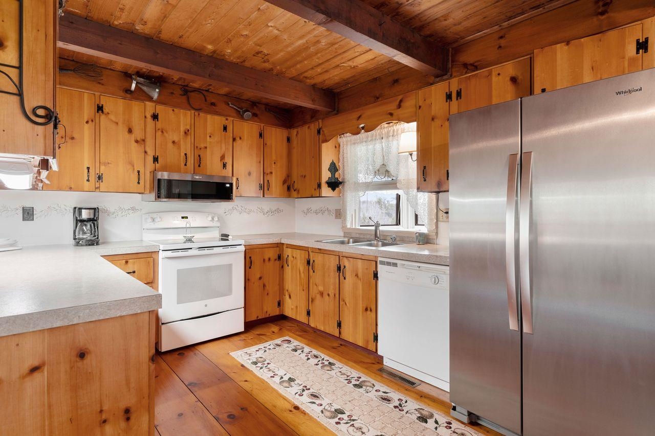 76 North Mason Road Brookline, NH 03033 - Photo 8 of 40