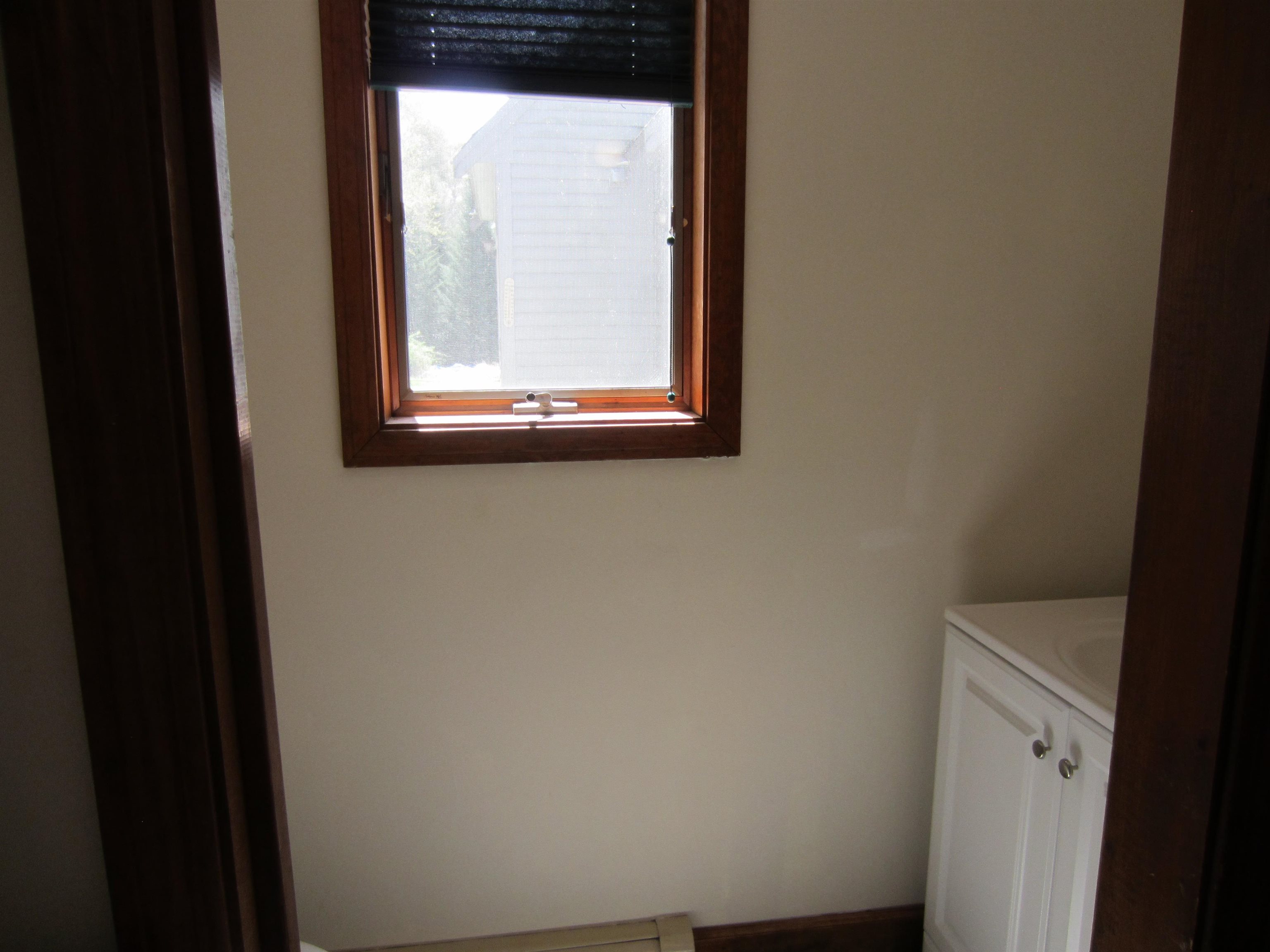 68 Rodier Road South Berwick, ME 03908 - Photo 4 of 39 Gallery Image 4