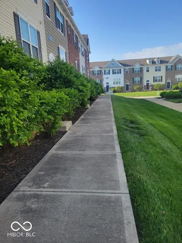 $1,885 | 12718 Hannah Hill Road, Fishers, IN 46037