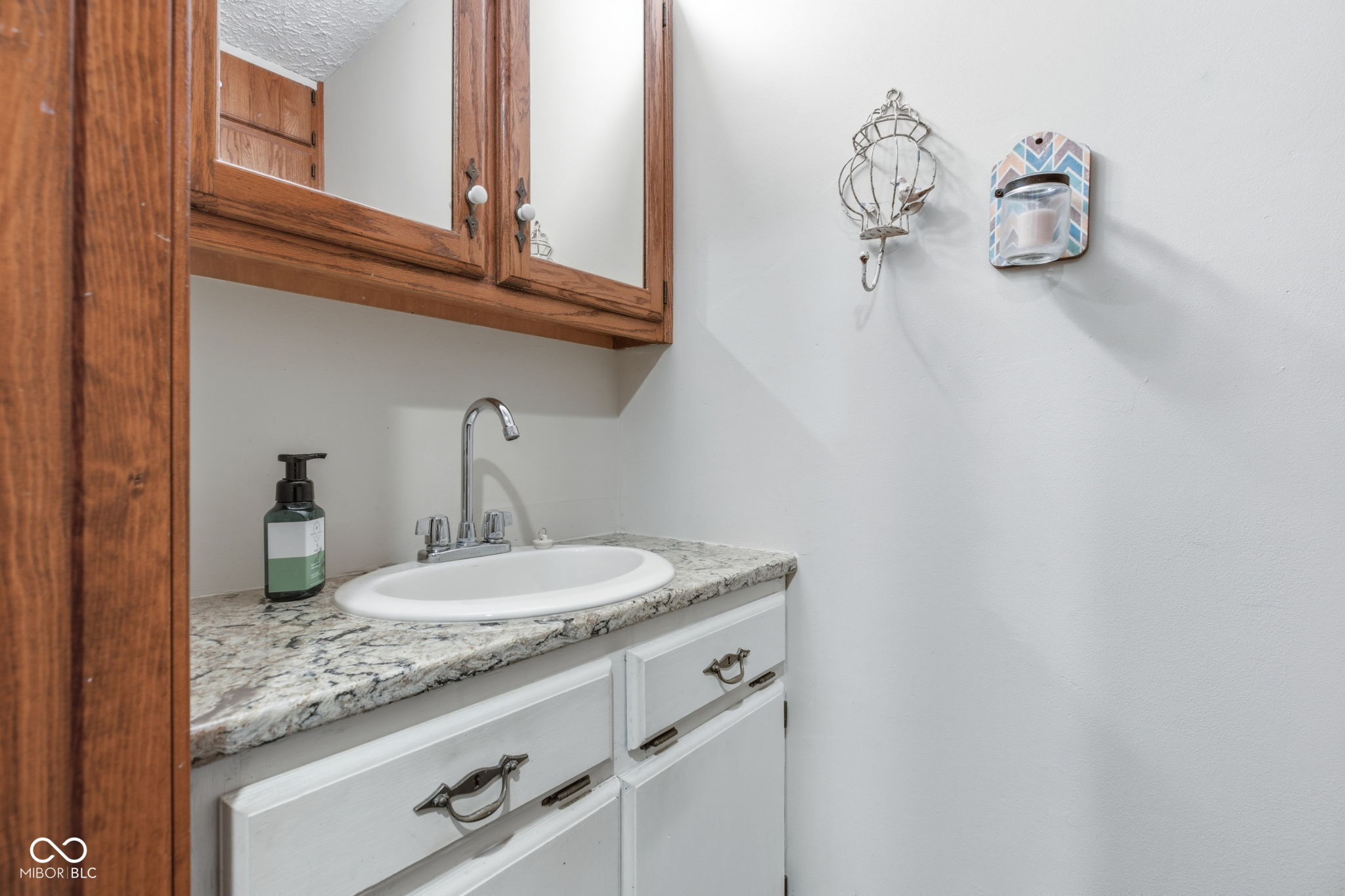 2903 West Carr Hill Road Columbus, IN 47201 - Photo 27 of 104