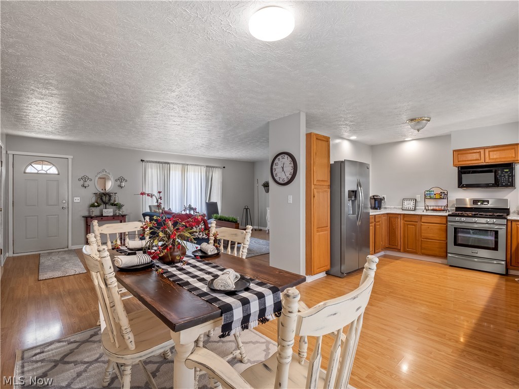 423 Perry Drive Northwest Canton, OH 44708 - Photo 9 of 31 Gallery Image 9