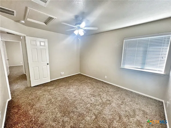 $1,850 | 655 Tom Kemp Drive, New Braunfels, TX 78130