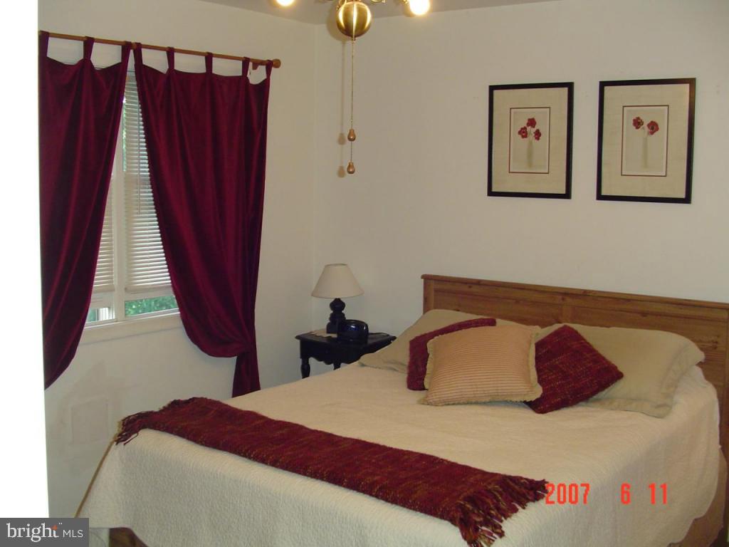 33 Winding Way Lititz, PA 17543 - Photo 7 of 12