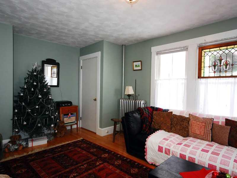 20 Keswick Road South Portland, ME 04106 - Photo 14 of 33 Living Room. Unit 1