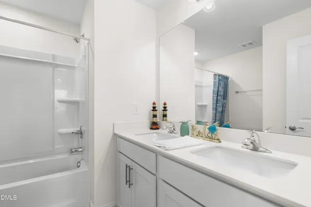 $292,500 | 53 Lavender Lane, Clayton, NC 27520