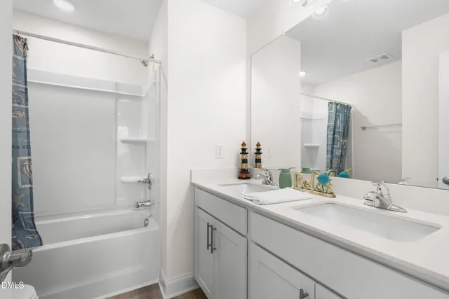 $292,500 | 53 Lavender Lane, Clayton, NC 27520