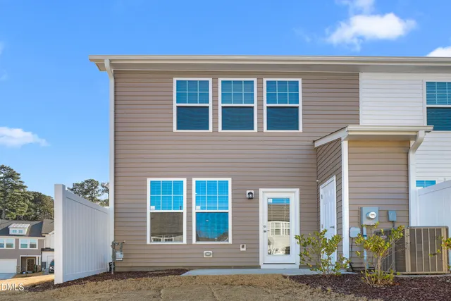 $292,500 | 53 Lavender Lane, Clayton, NC 27520
