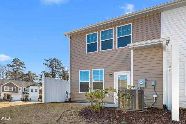 $292,500 | 53 Lavender Lane, Clayton, NC 27520