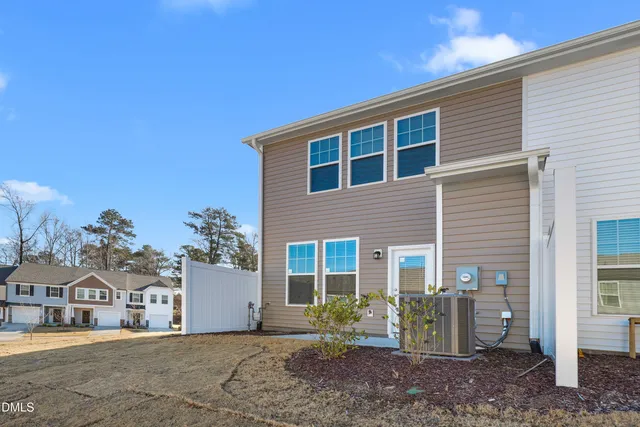 $292,500 | 53 Lavender Lane, Clayton, NC 27520