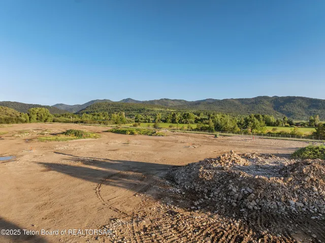 $250,000 | Lot 3 Tbd Fossil Mountain Drive, Victor, ID 83455