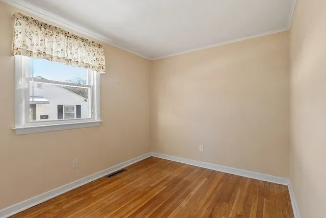 $339,900 | 202 Florence Street, Leominster, MA 01453