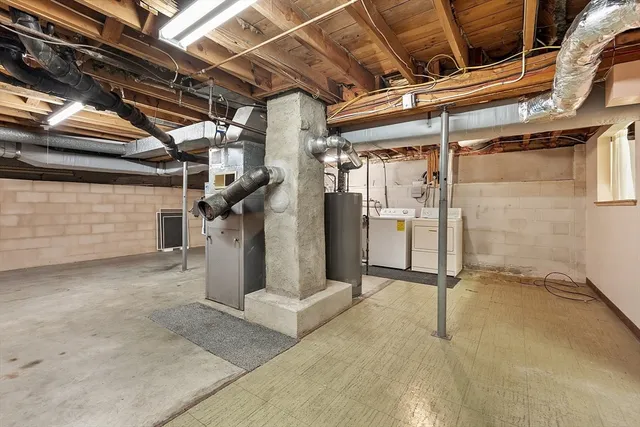 $339,900 | 202 Florence Street, Leominster, MA 01453