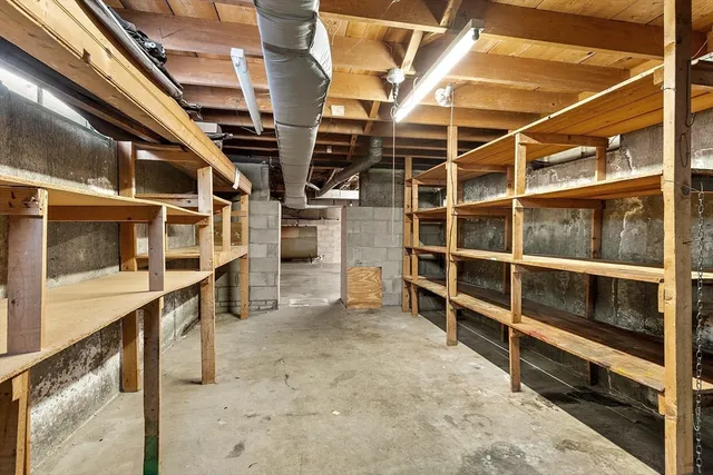 $339,900 | 202 Florence Street, Leominster, MA 01453