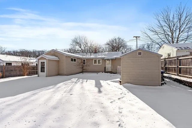 $339,900 | 202 Florence Street, Leominster, MA 01453