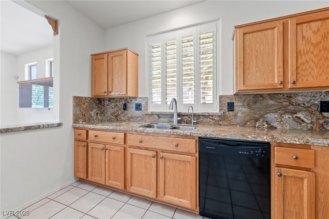 1904 Bellview Street Las Vegas, NV 89134 - Photo 20 of 66