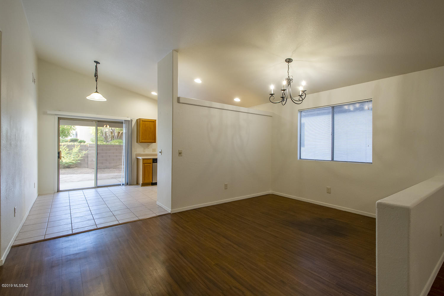 2412 West Rousseau Street Tucson, AZ 85741 - Photo 7 of 48 Gallery Image 7