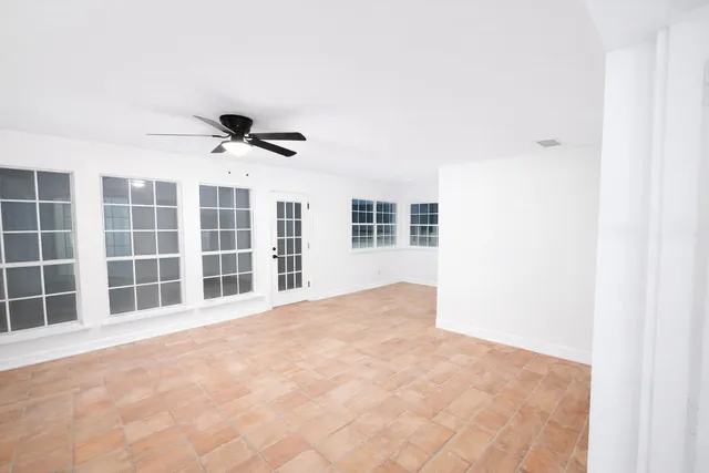 $1,850 | 313 Sycamore Street, Alvin, TX 77511