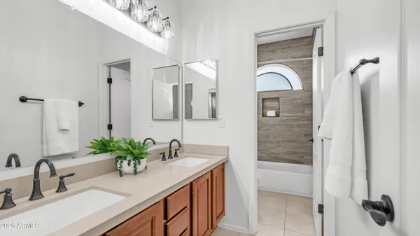 $974,995 | 3846 North Desert Oasis Circle, Mesa, AZ 85207