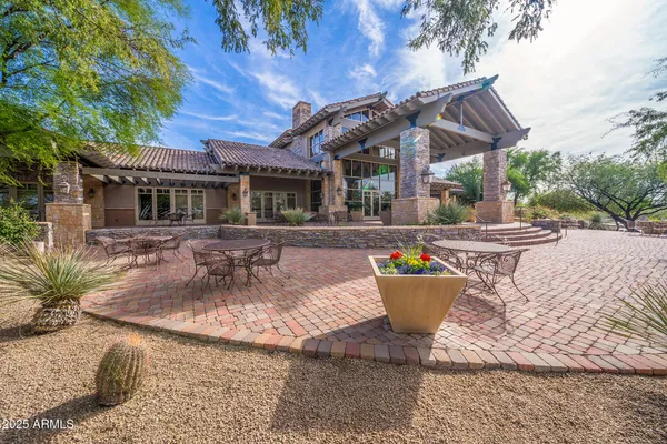 $974,995 | 3846 North Desert Oasis Circle, Mesa, AZ 85207