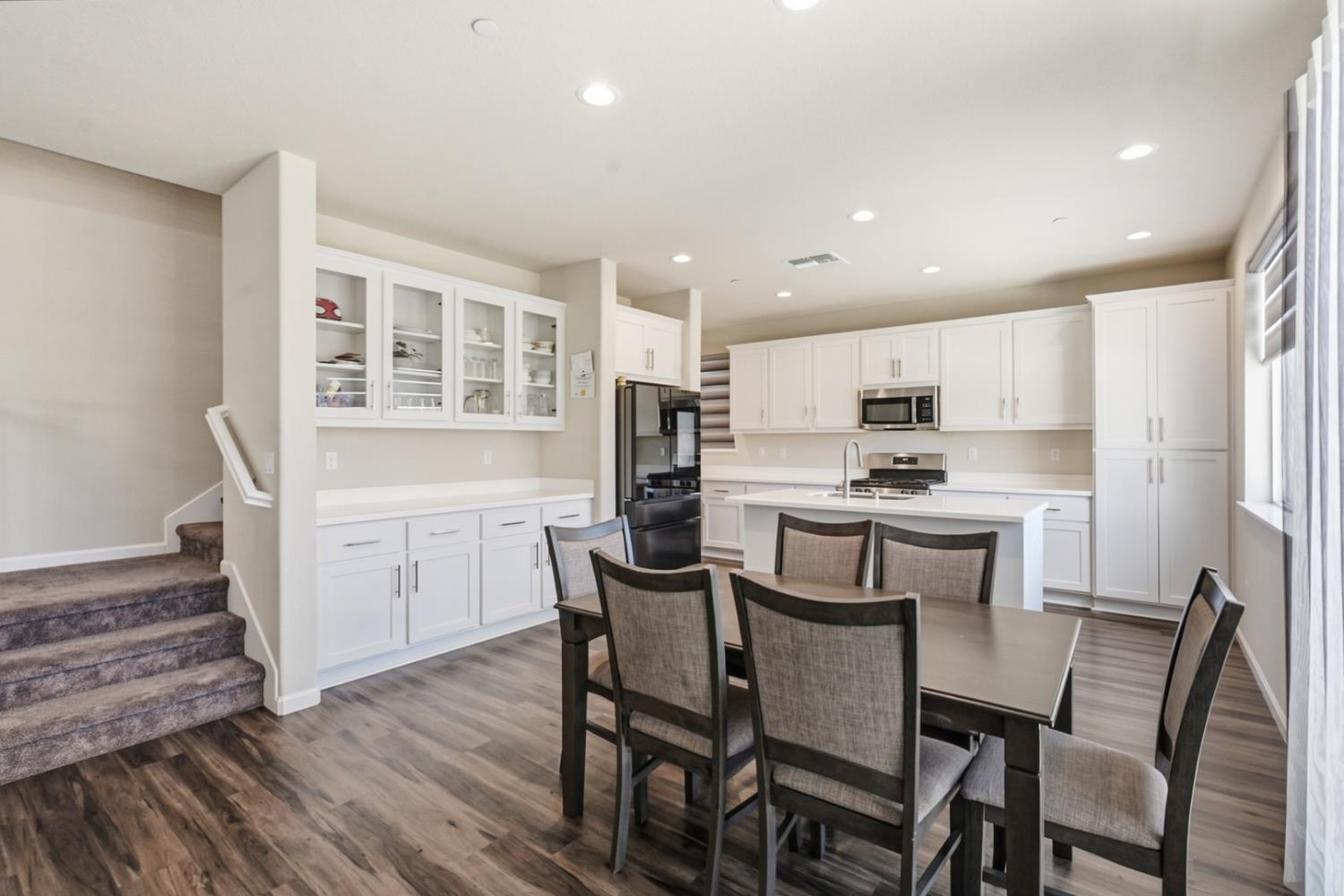 4369 Icon Avenue Modesto, CA 95356 - Photo 8 of 32