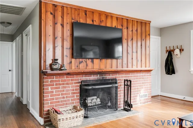 $2,300 | 3342 Grandview Drive, Richmond, VA 23225