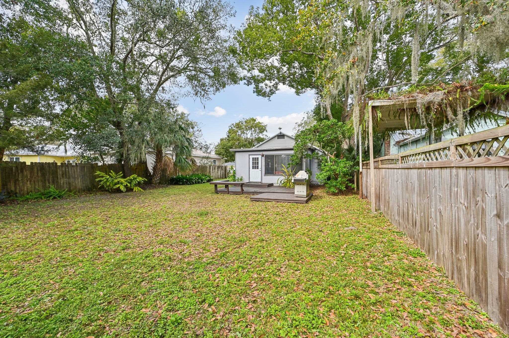 7 Atlantic Avenue St. Augustine, FL 32084 - Photo 32 of 38 a house view with a garden space