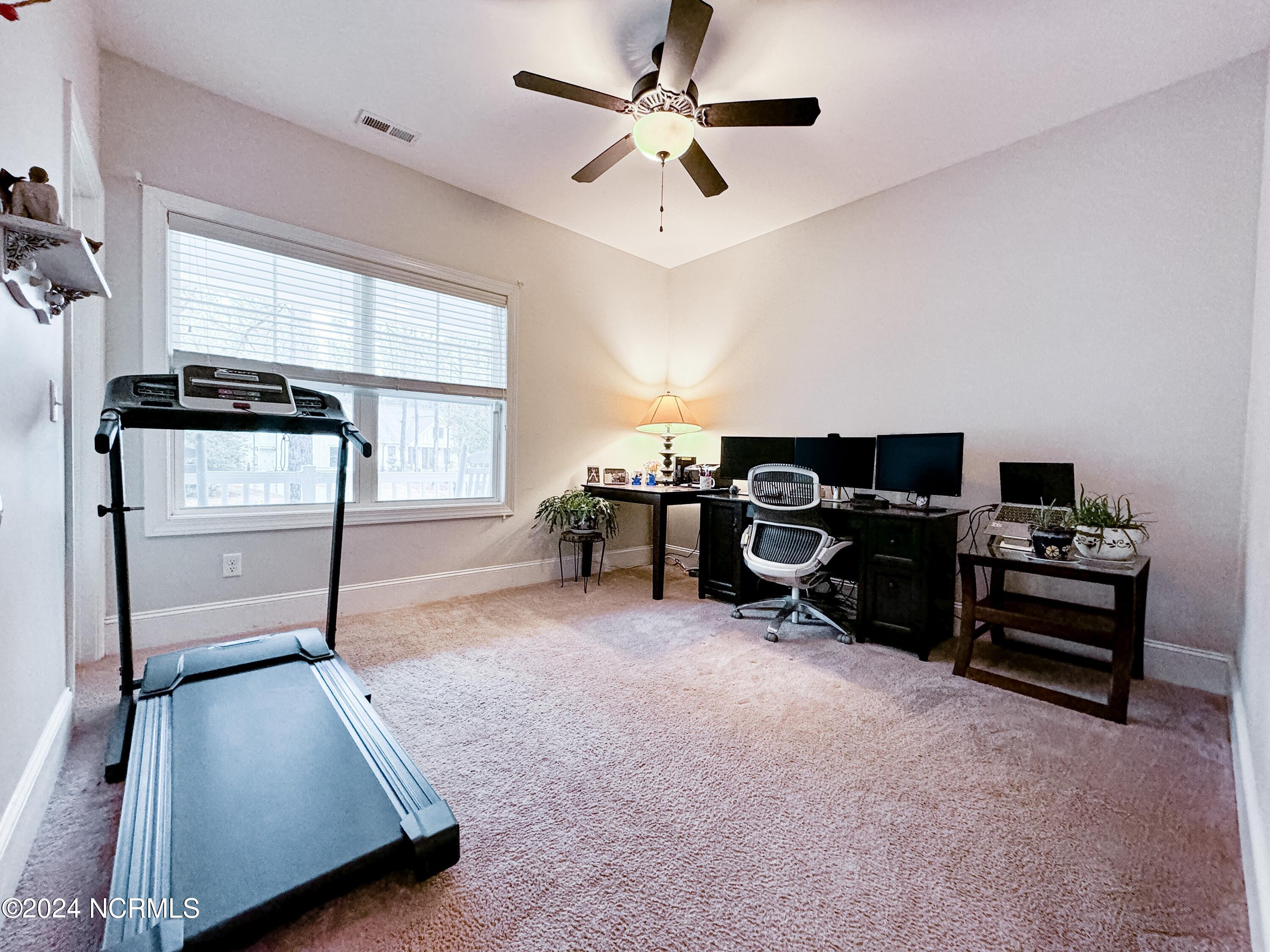 227 Hydrangea Lane Hampstead, NC 28443 - Photo 22 of 40 20-IIMG_7147