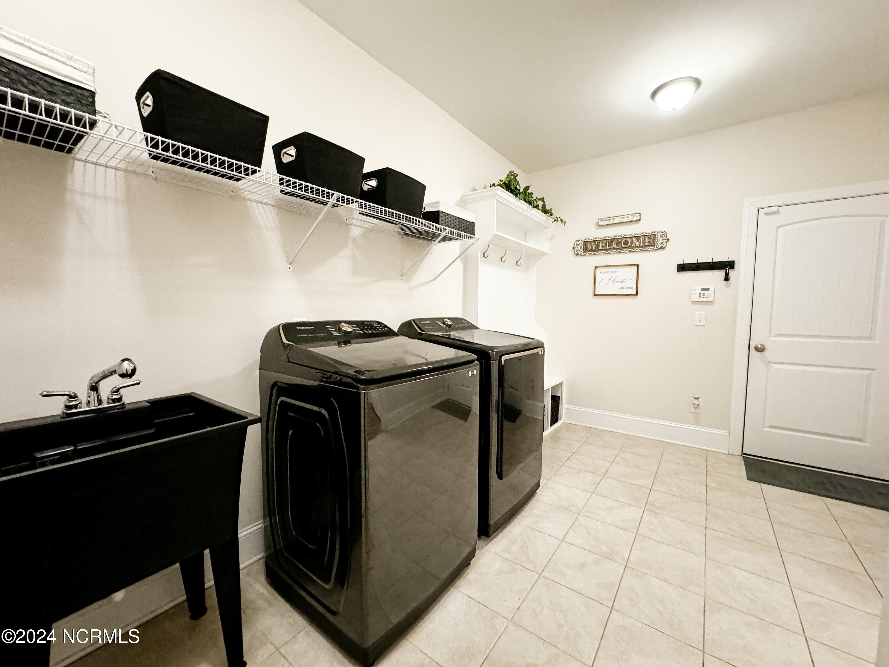 227 Hydrangea Lane Hampstead, NC 28443 - Photo 25 of 40 23