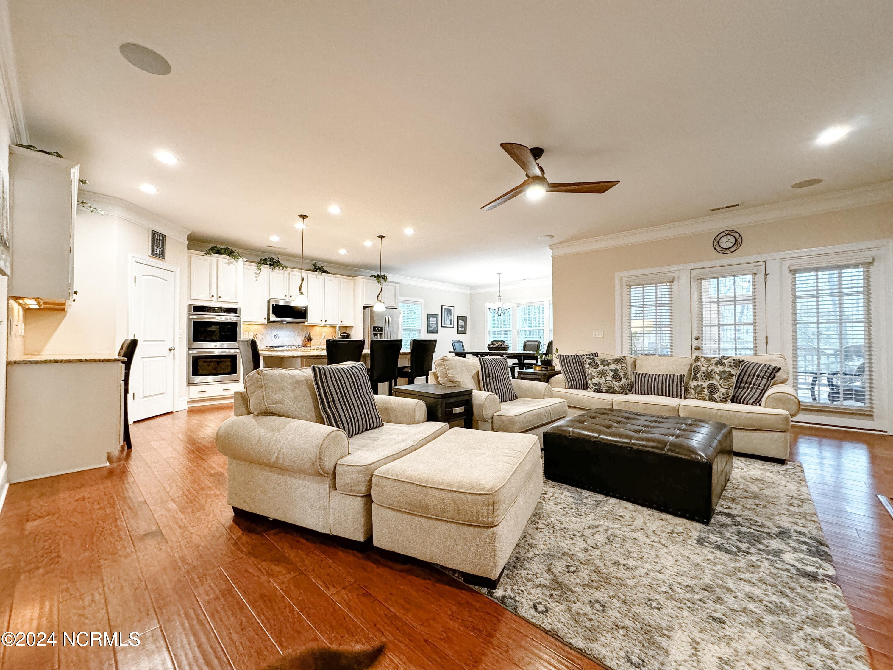 227 Hydrangea Lane Hampstead, NC 28443 - Photo 4 of 40 2-IMG_7119