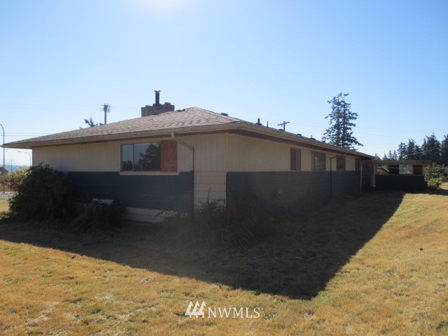 797 Smith Road Camano Island, WA 98282 - Photo 4 of 18 Gallery Image 4