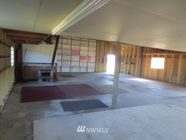 797 Smith Road Camano Island, WA 98282 - Photo 8 of 18 Gallery Image 8